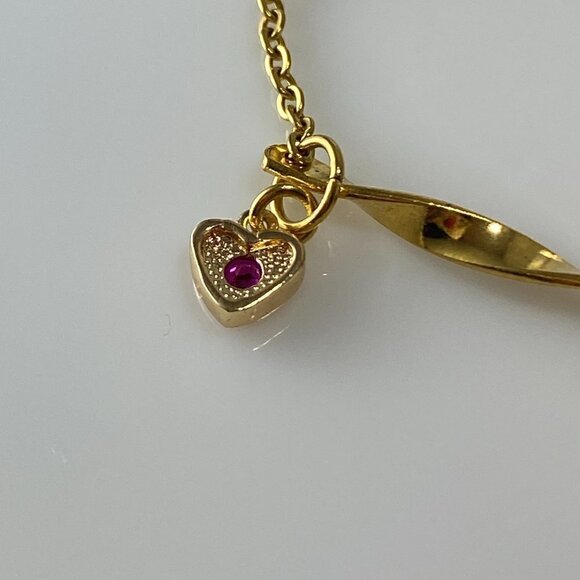 Gold Plated Stainless Steel Twisted Bar and Heart Necklace - Picture 4 of 7